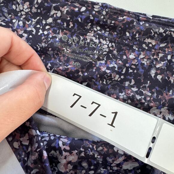 Athleta Leggings Womens Medium‎ Petite Purple Rainer Printed Mesh Tight - Picture 4 of 7